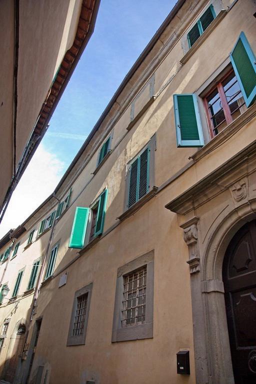 Appartamento Di Lusso In Borgo Storico Toscano Bibbiena Chambre photo
